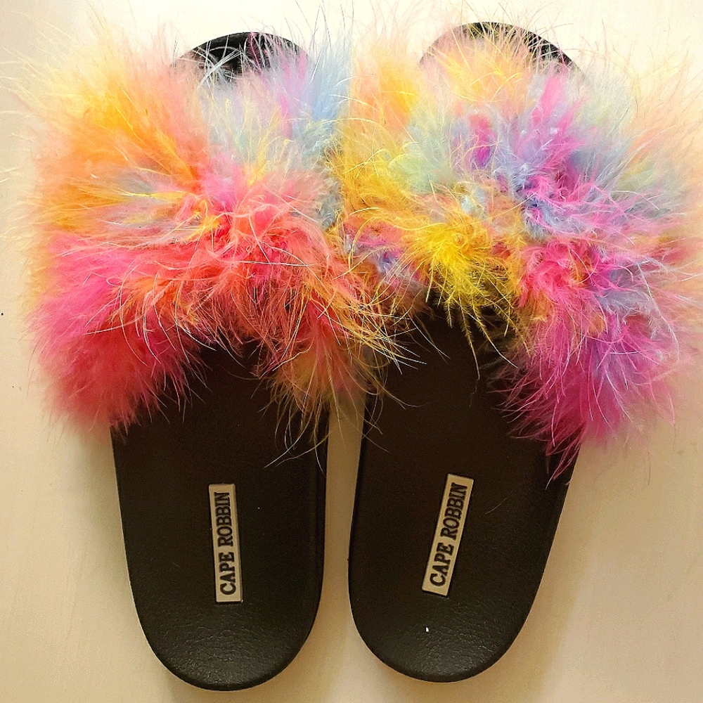 Fluffy feathery slippers
